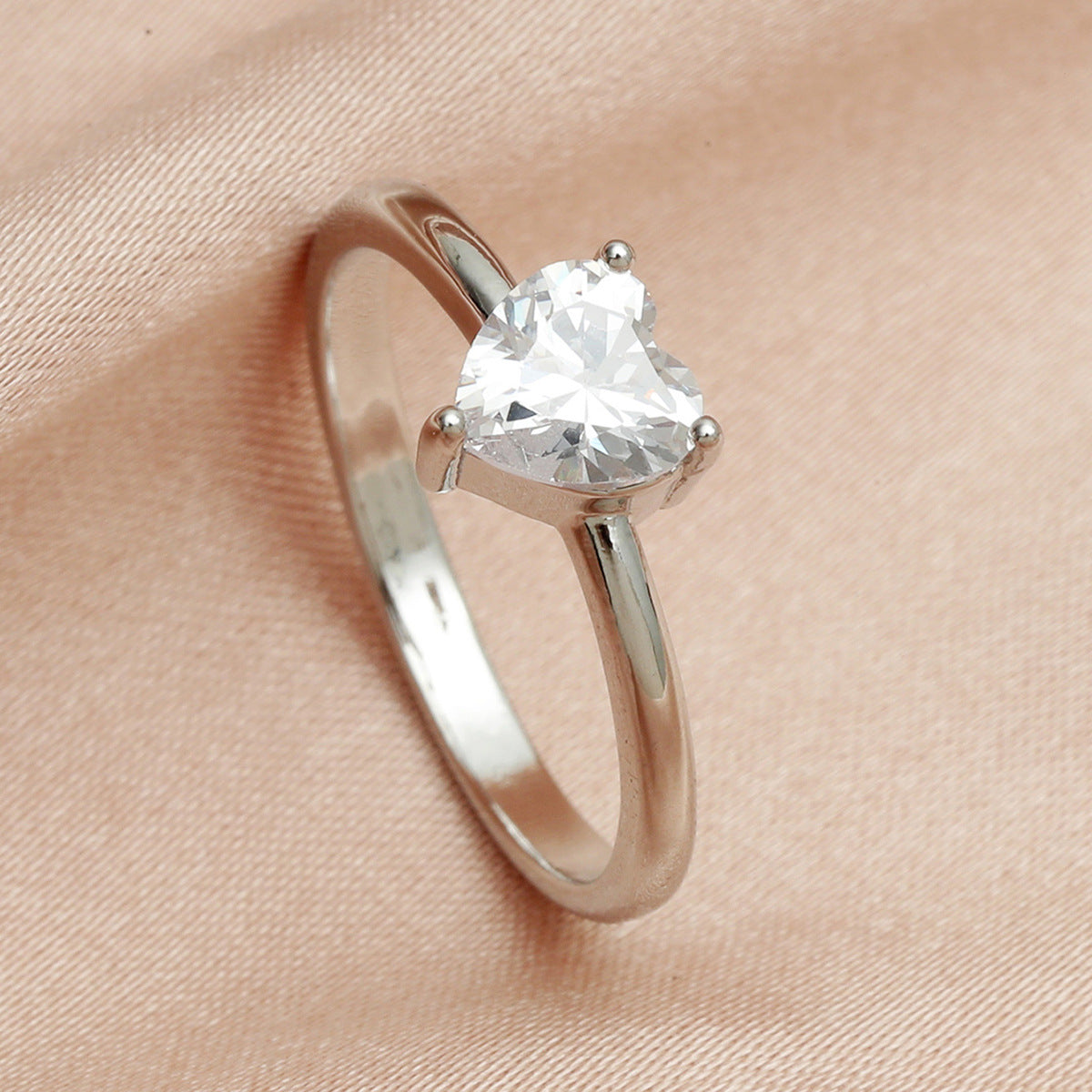 Heart-shaped Zircon Cold Style Simple Bracelet Couple Little Finger Ring